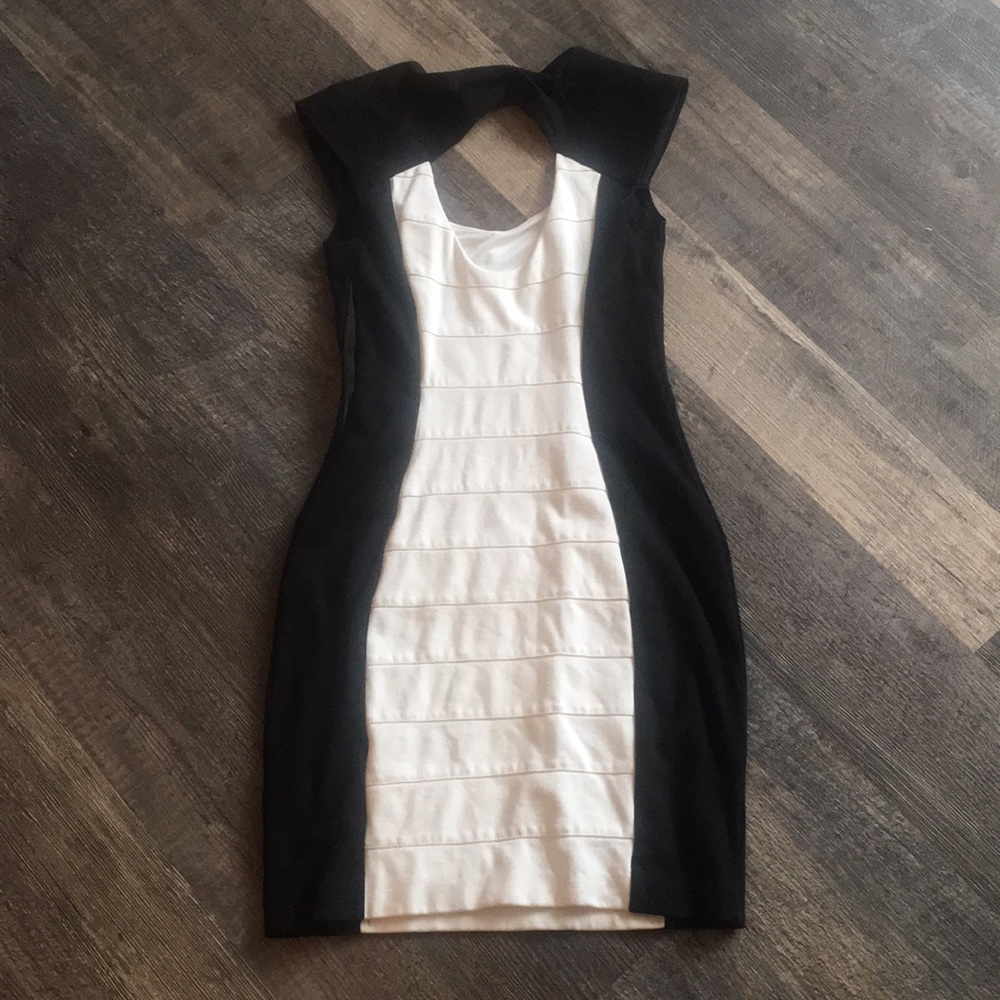 Express Mini Dress 👗 - Picture 3 of 3